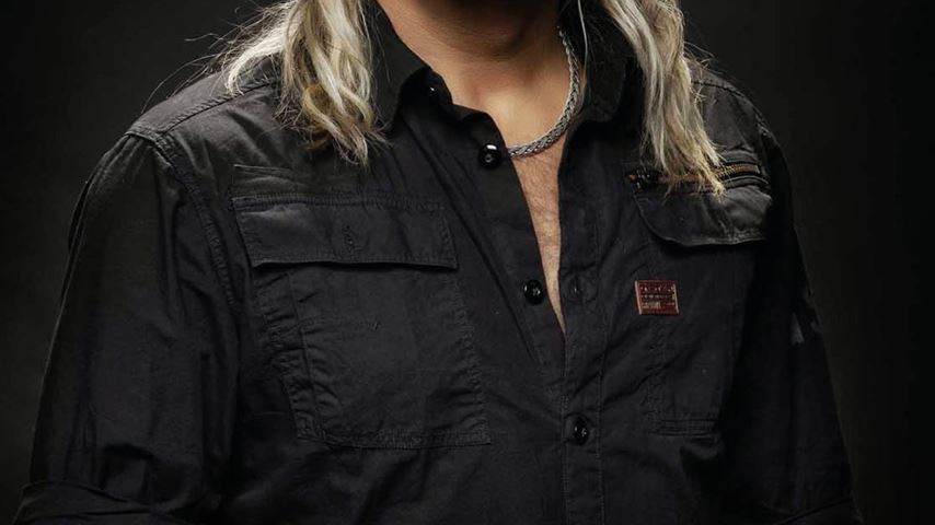 Mikkey Dee with friends