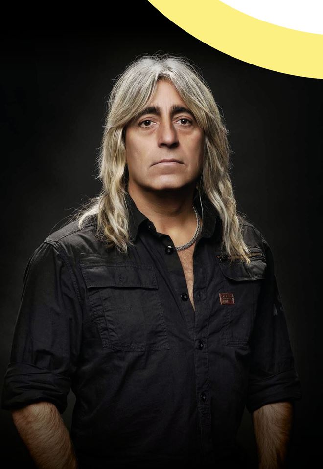 Mikkey Dee with friends